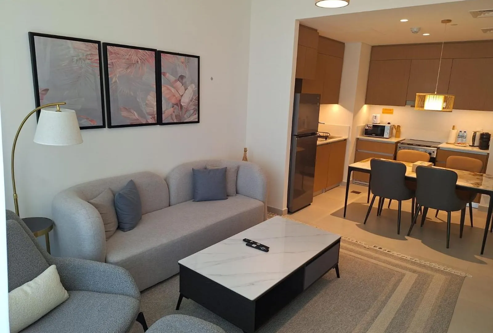 Creek Beachfront Heaven: 1Br Luxe Harbor Flat Dubai United Arab Emirates
